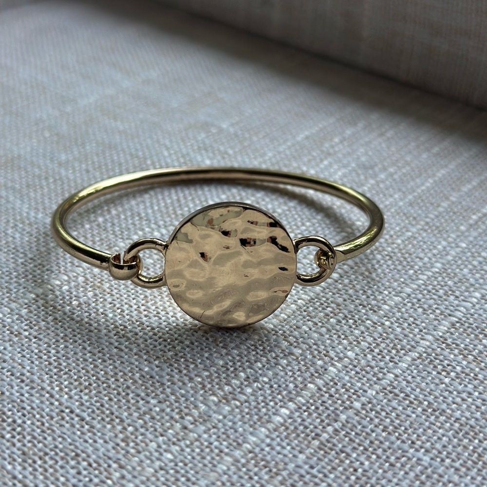 Elegant Gold-Tone Bracelet